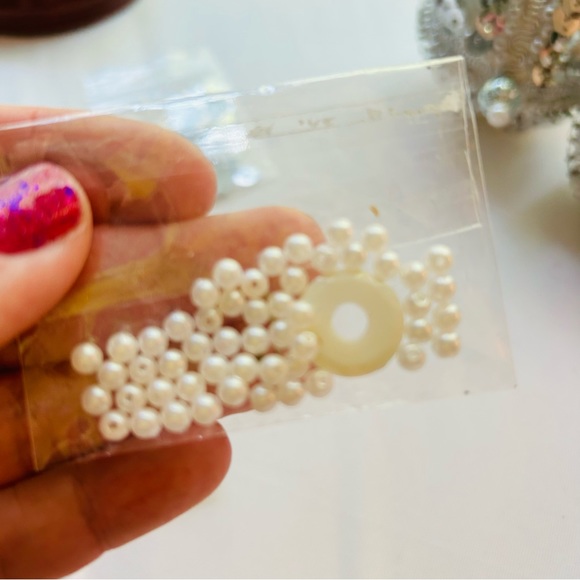 Vintage 1970 Handmade push pin ball ornaments set of 2 silver filagree p… - Picture 16 of 16